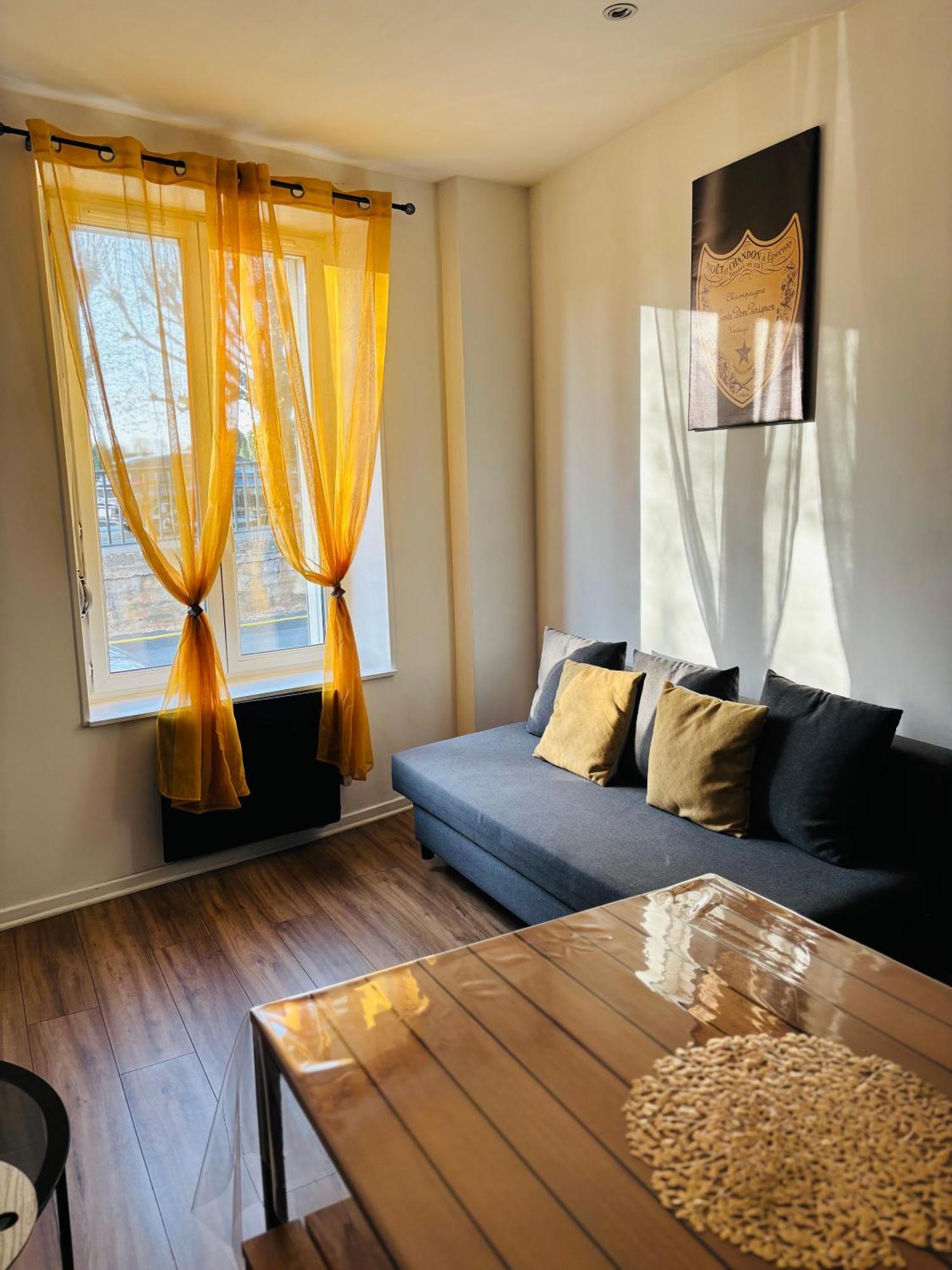 Fine Bulle En Champagne - 1 Chambre - Terrasse Épernay Extérieur photo